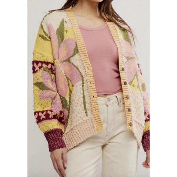 FREE PEOPLE Sweaters - NEW FREE PEOPLE women's bali tropical garden sweater in pink multi
